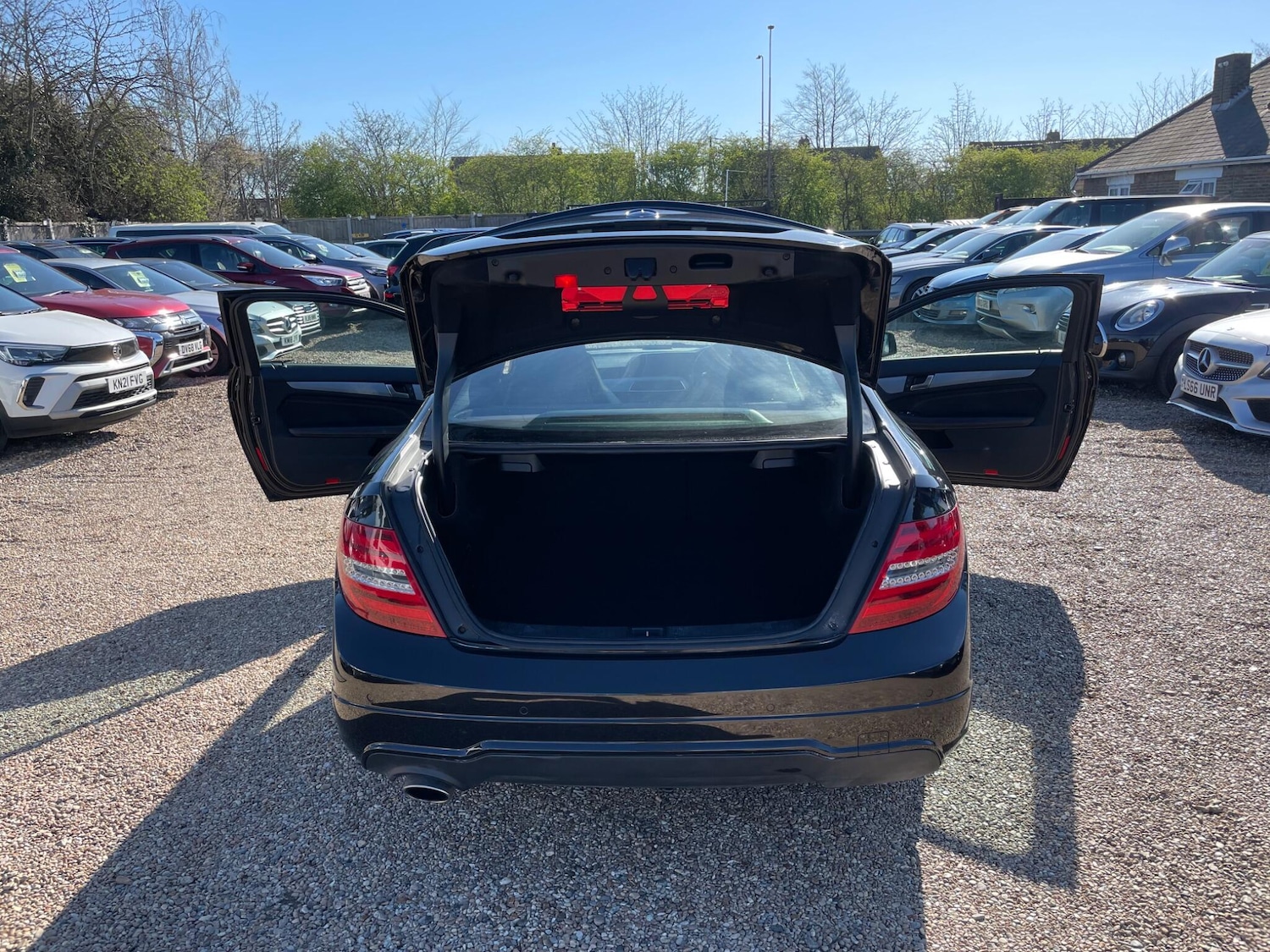 Used Mercedes-Benz C Class 2015 for sale - 77670619: Photo 40