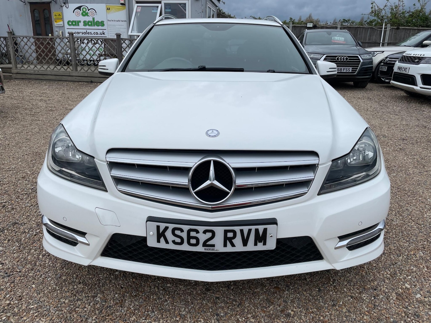 Used Mercedes-Benz C Class 2013 for sale - 78127528: Photo 2