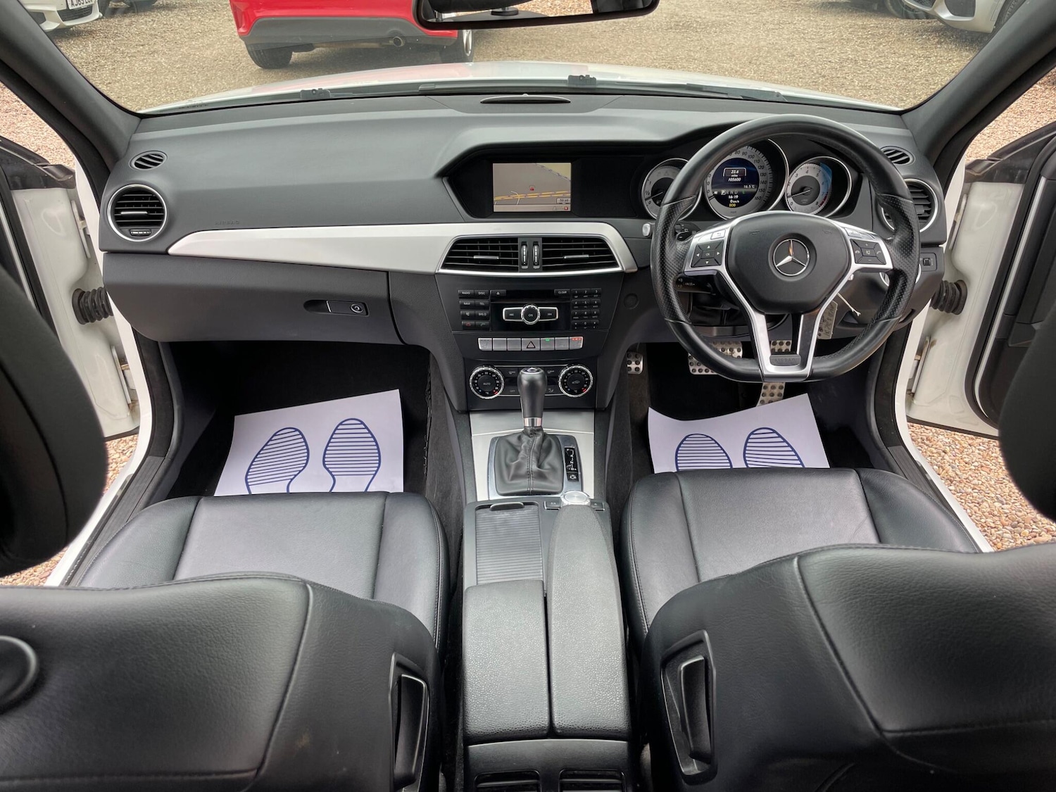 Used Mercedes-Benz C Class 2013 for sale - 78127528: Photo 32