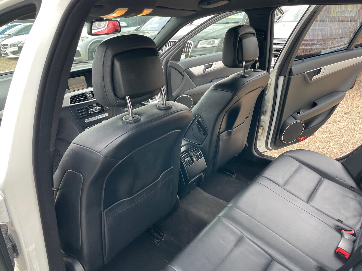 Used Mercedes-Benz C Class 2013 for sale - 78127528: Photo 36