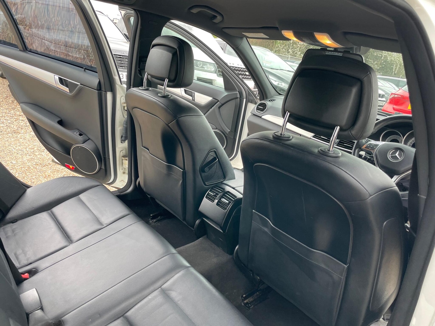 Used Mercedes-Benz C Class 2013 for sale - 78127528: Photo 41