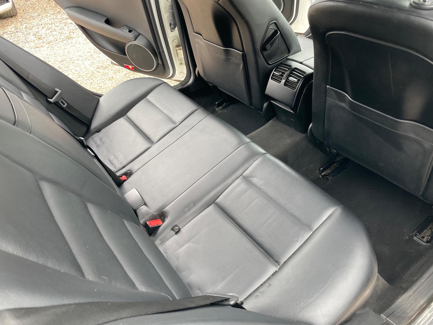 Used Mercedes-Benz C Class 2013 for sale - 78127528: Photo 42