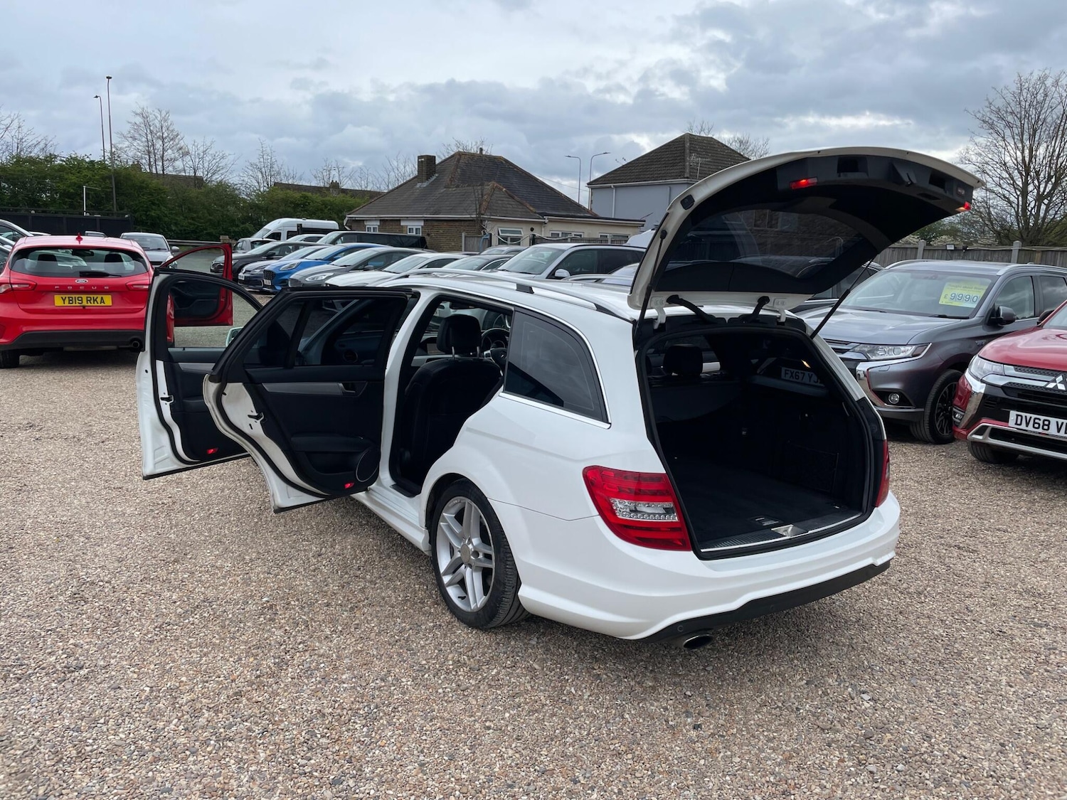 Used Mercedes-Benz C Class 2013 for sale - 78127528: Photo 46