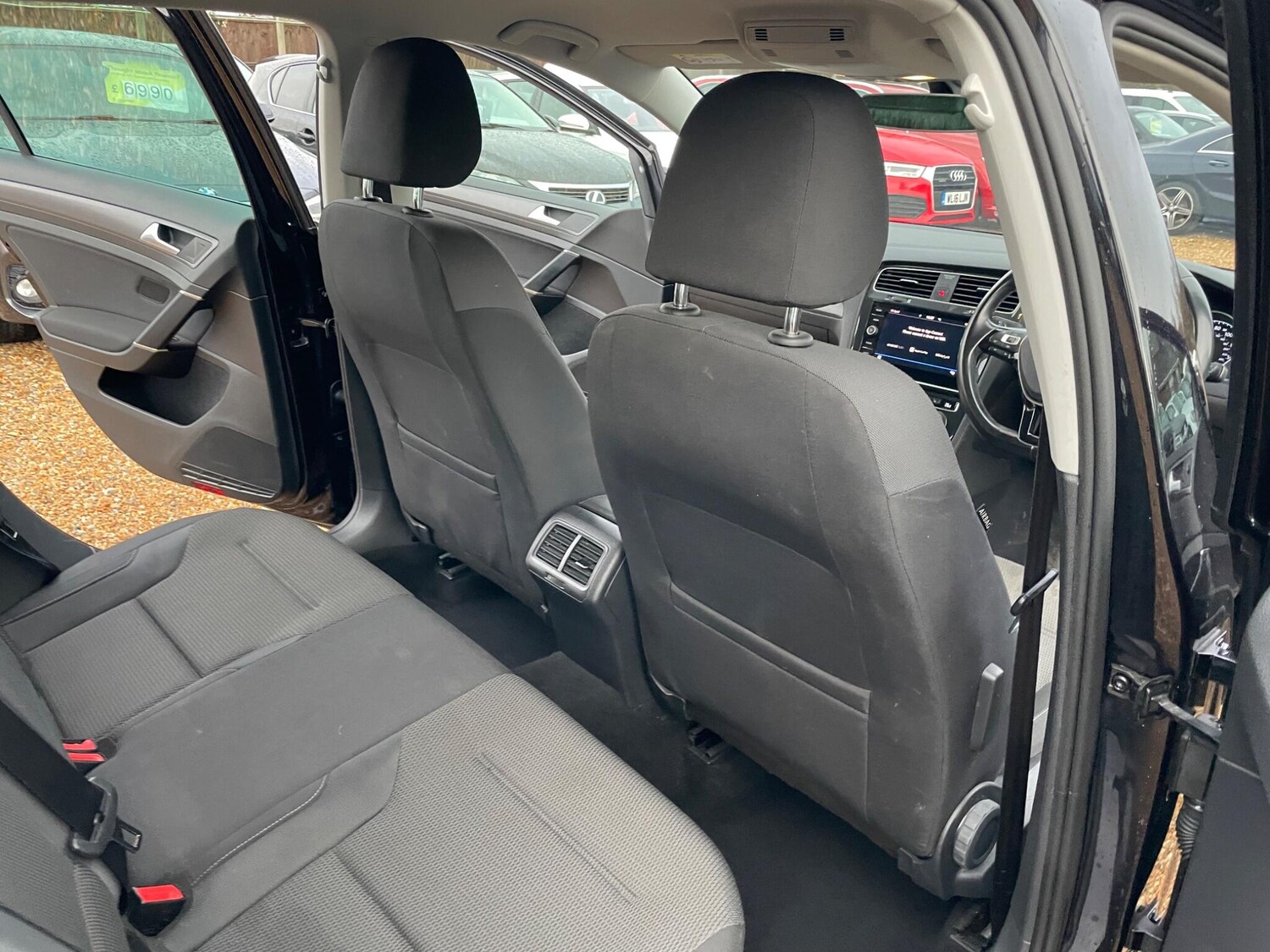 Used Volkswagen Golf 2020 for sale - 77501782: Photo 34