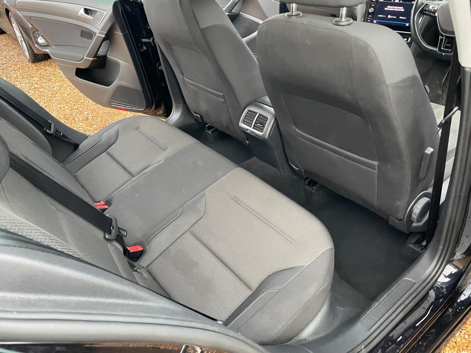 Used Volkswagen Golf 2020 for sale - 77501782: Photo 35