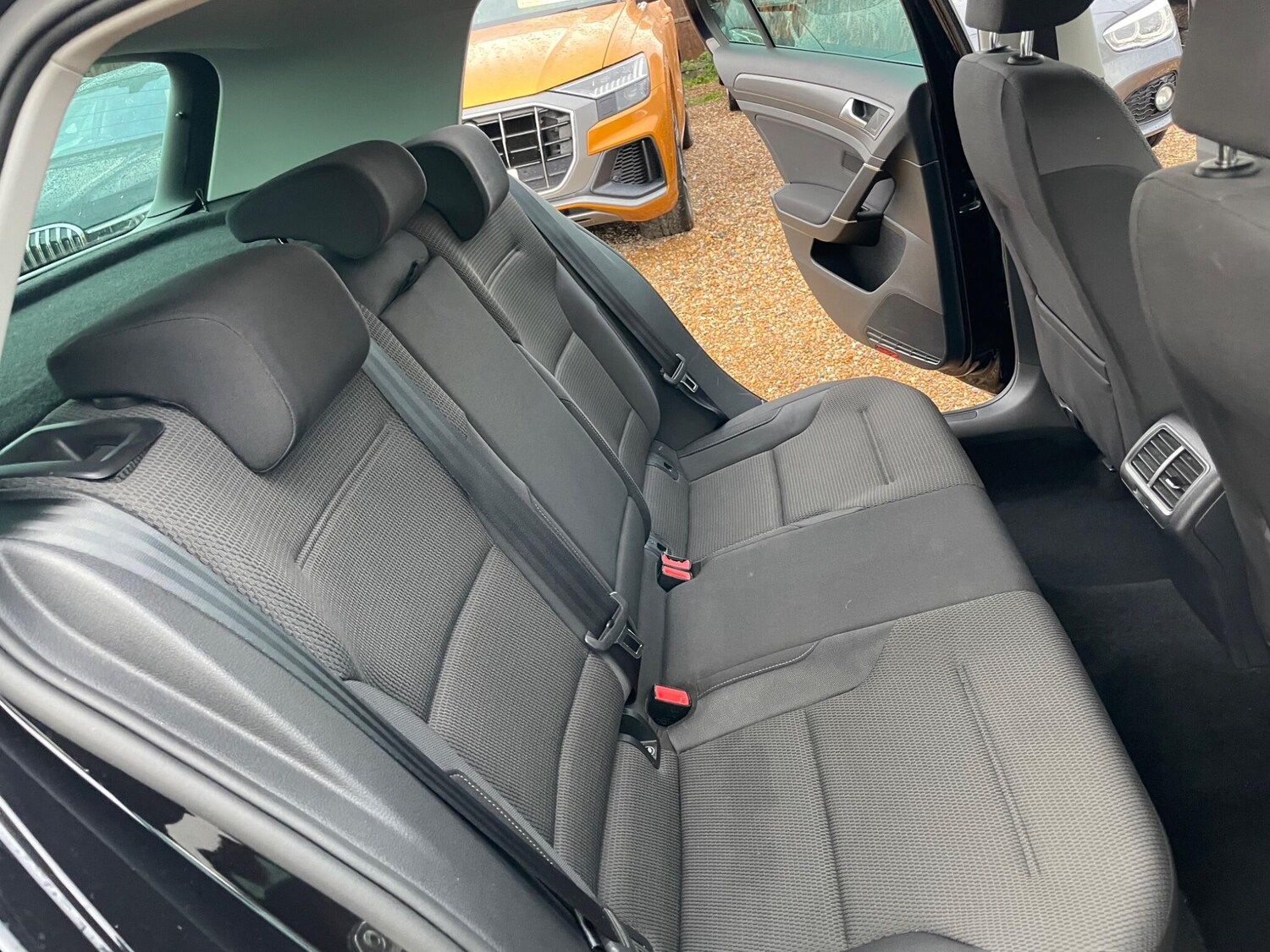 Used Volkswagen Golf 2020 for sale - 77501782: Photo 36