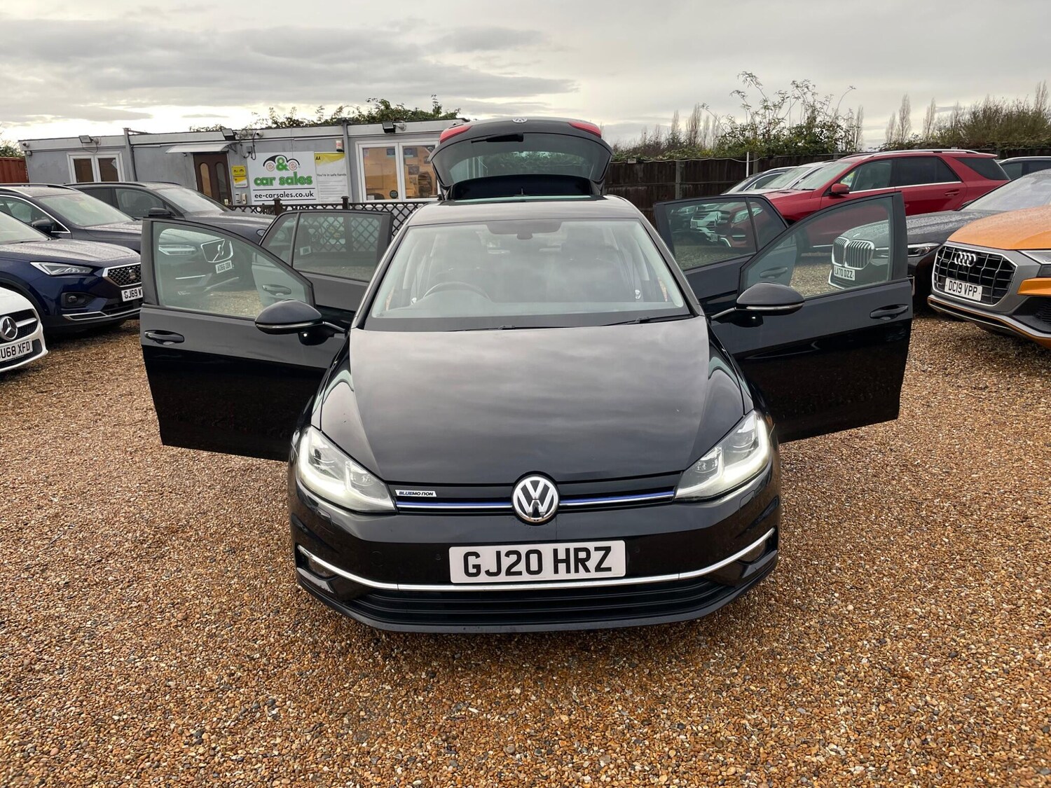 Used Volkswagen Golf 2020 for sale - 77501782: Photo 42