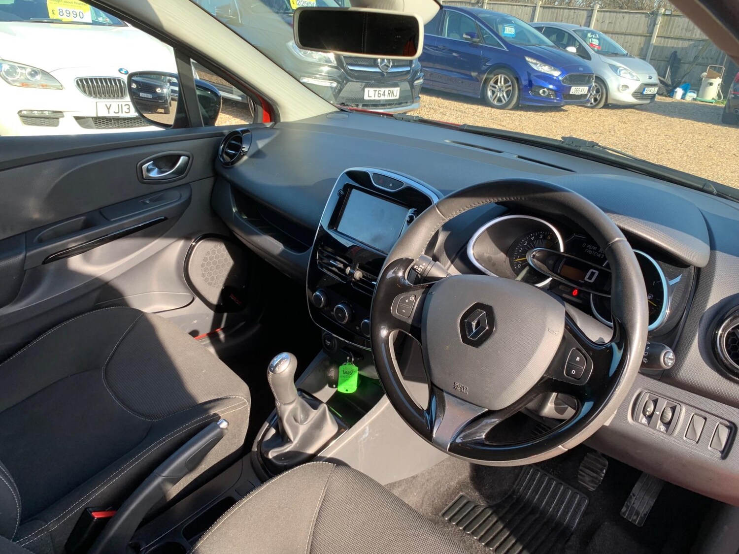 Used Renault Clio 2015 for sale - 77501833: Photo 11