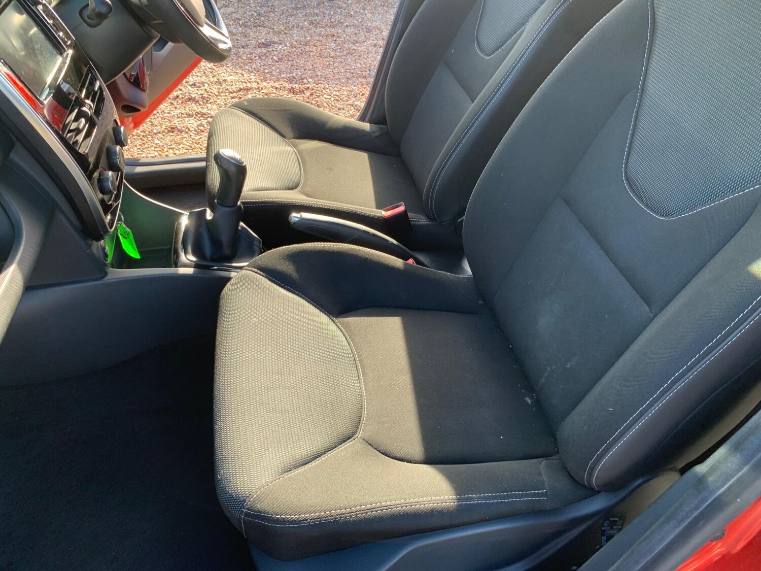 Used Renault Clio 2015 for sale - 77501833: Photo 25