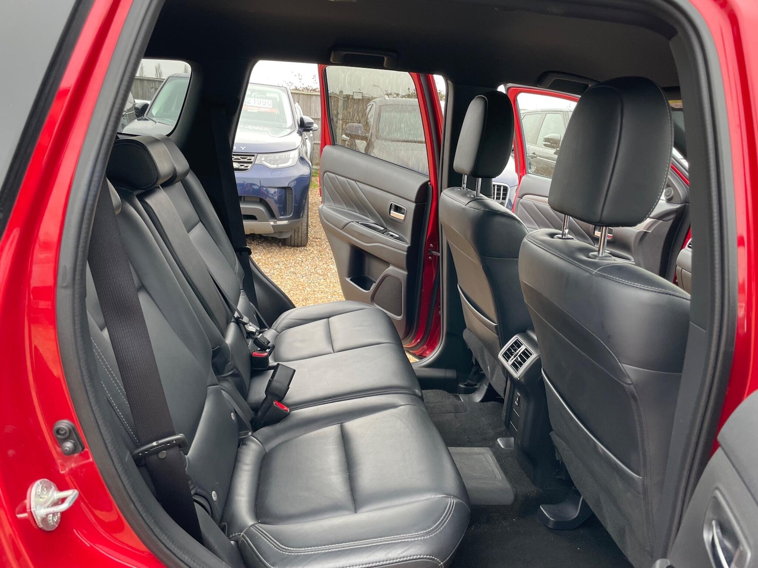 Used Mitsubishi Outlander 2018 for sale - 77501774: Photo 41