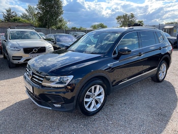 Used Volkswagen Tiguan Allspace 2018 for sale - 78586248: Photo