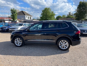 Used Volkswagen Tiguan Allspace 2018 for sale - 78586248: Photo