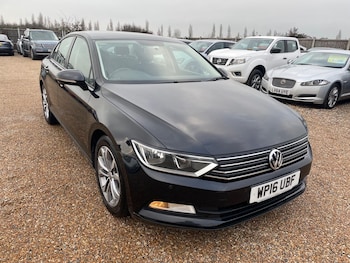 Used Volkswagen Passat 2016 for sale - 77501812: Photo