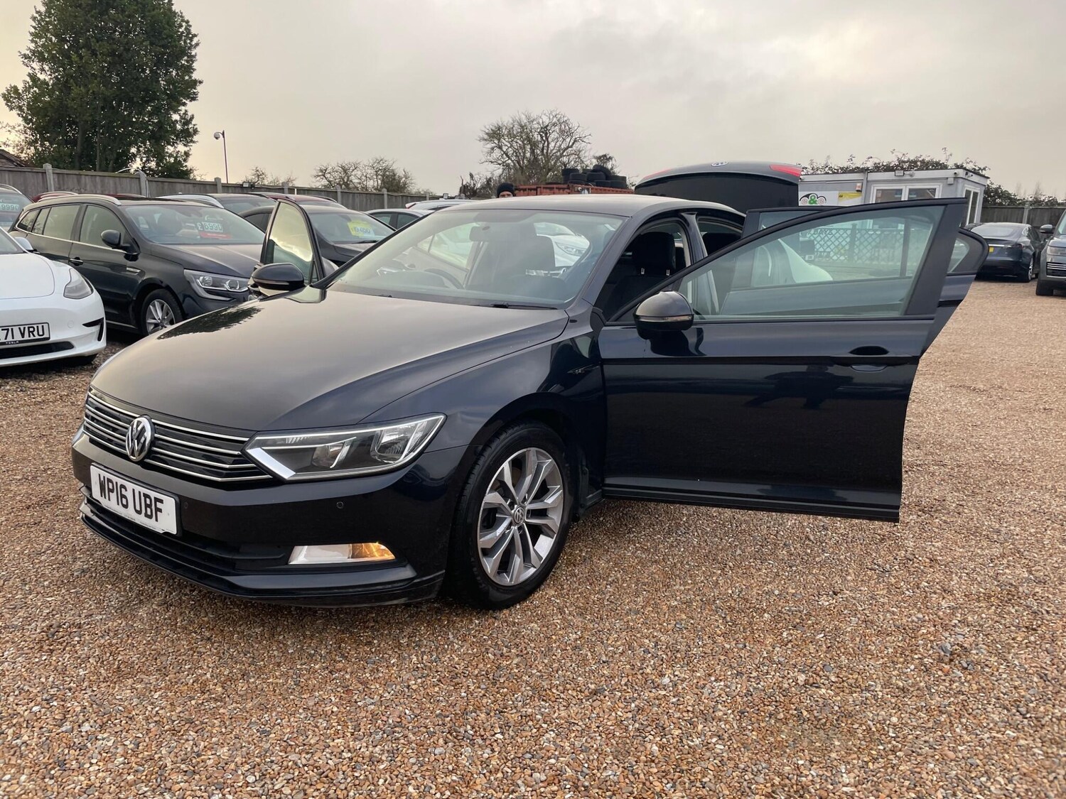 Used Volkswagen Passat for sale - 77501812: Photo 45