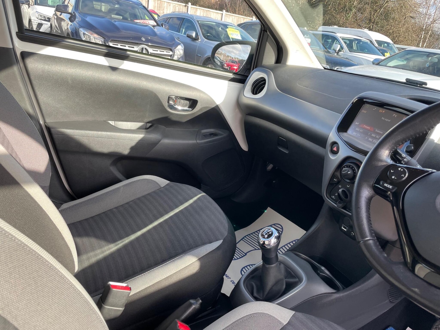 Used Toyota AYGO 2018 for sale - 77501796: Photo 20