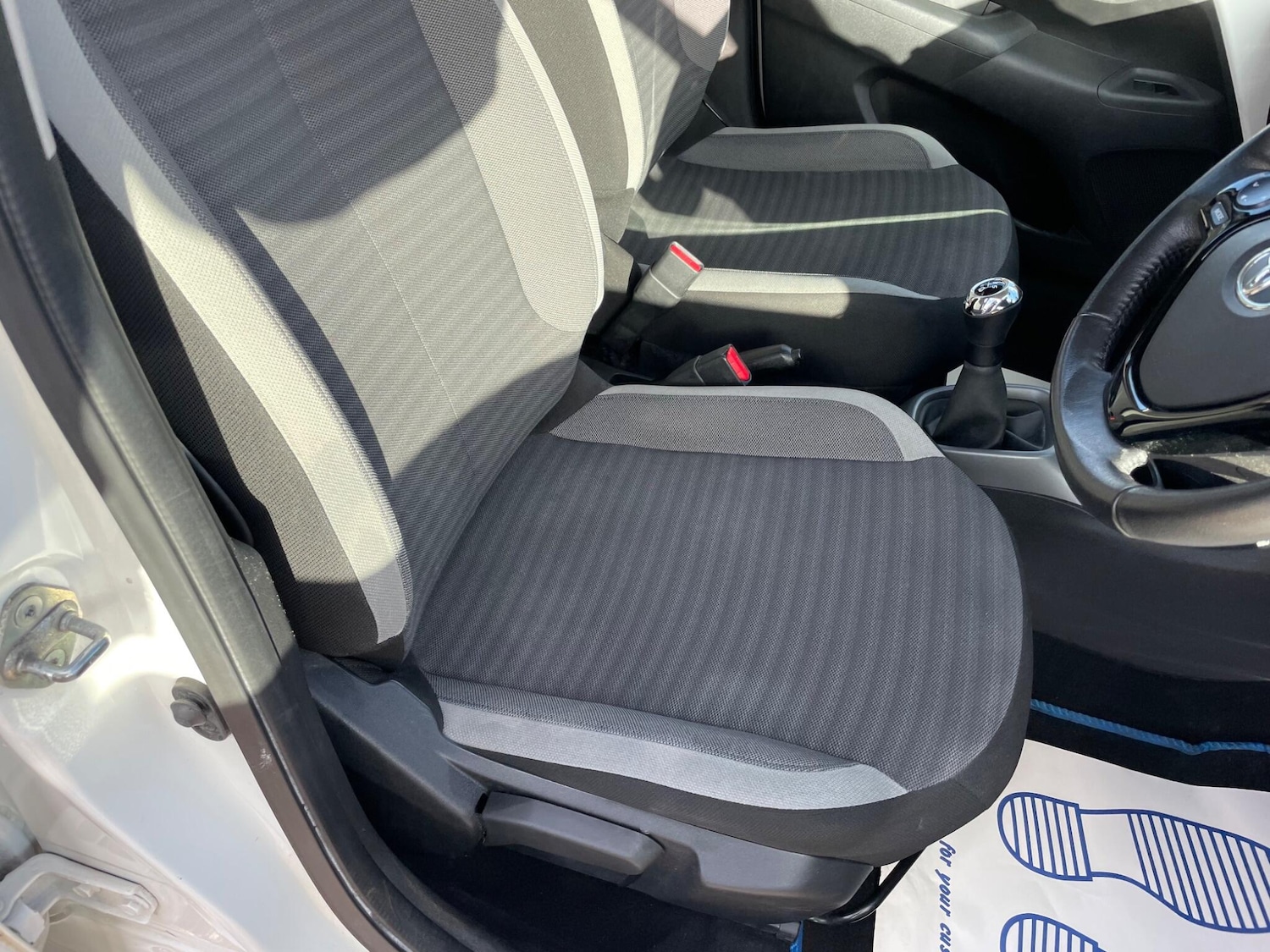 Used Toyota AYGO 2018 for sale - 77501796: Photo 22