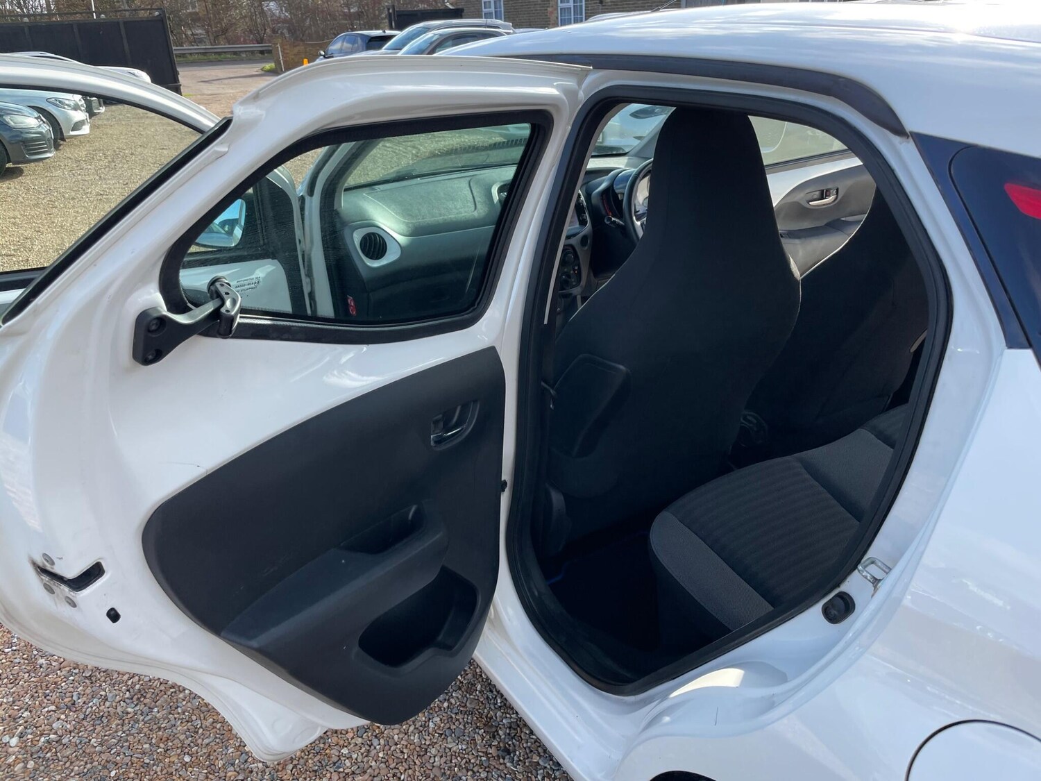 Used Toyota AYGO 2018 for sale - 77501796: Photo 33
