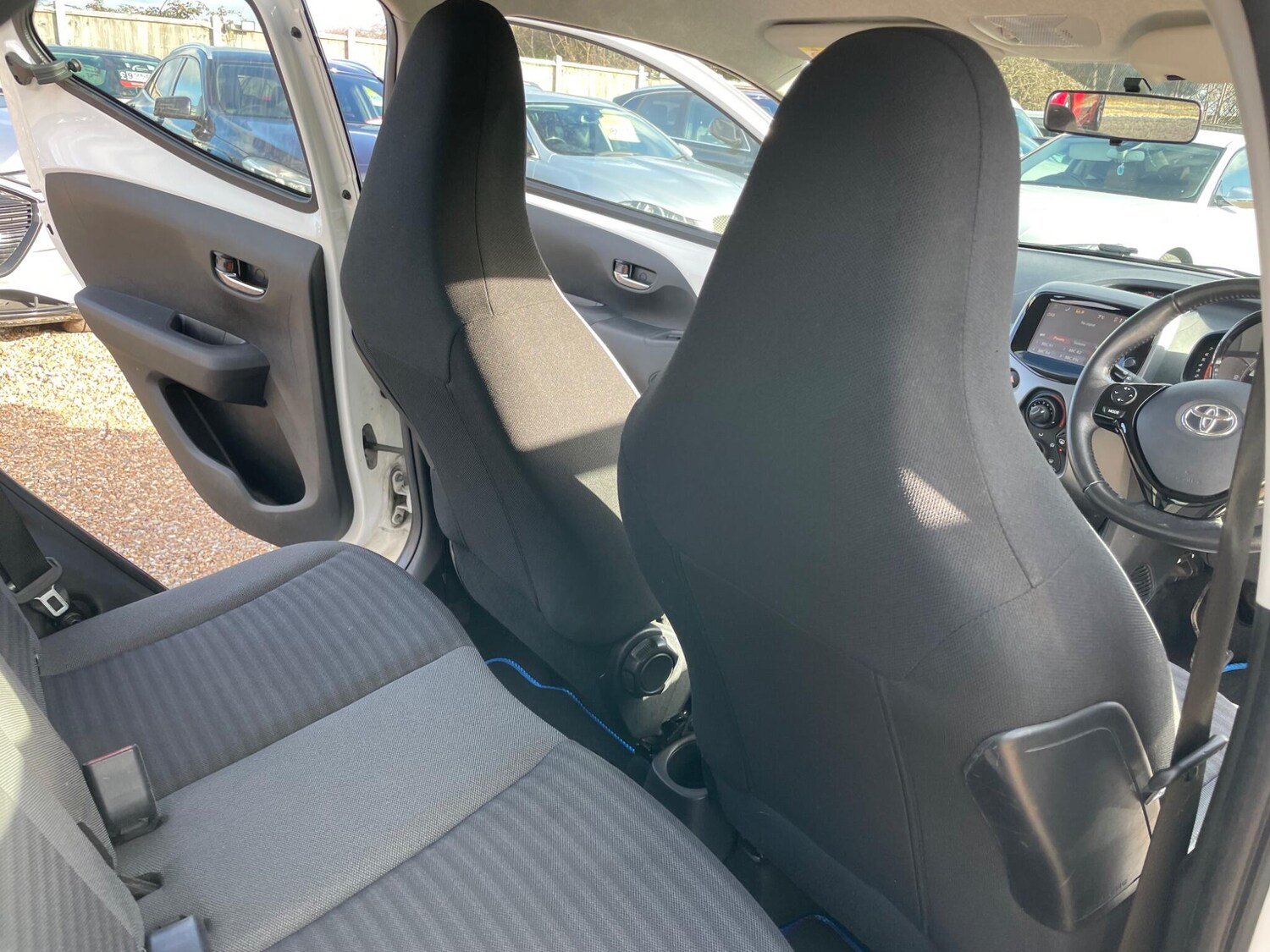 Used Toyota AYGO 2018 for sale - 77501796: Photo 40