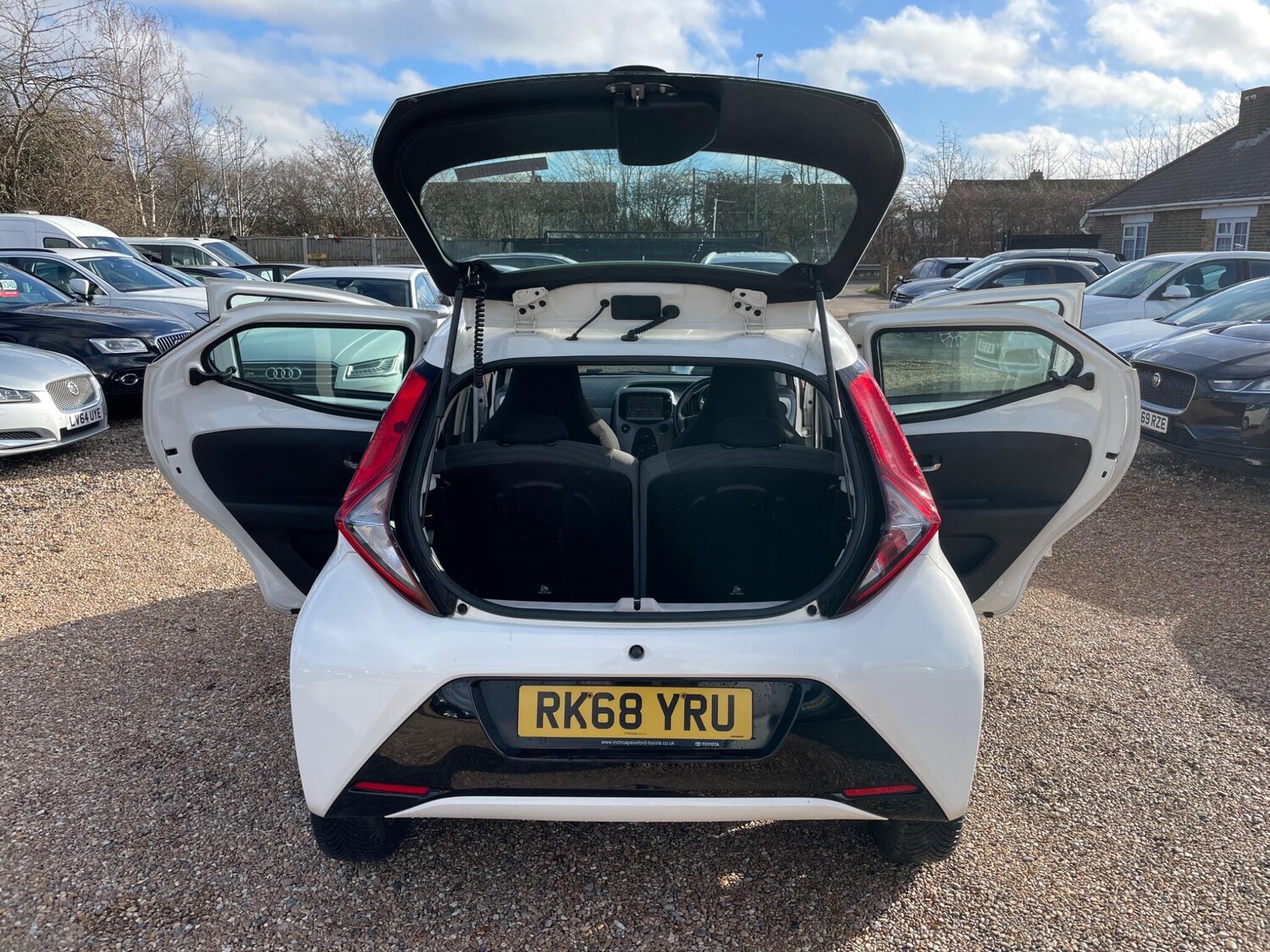 Used Toyota AYGO 2018 for sale - 77501796: Photo 45