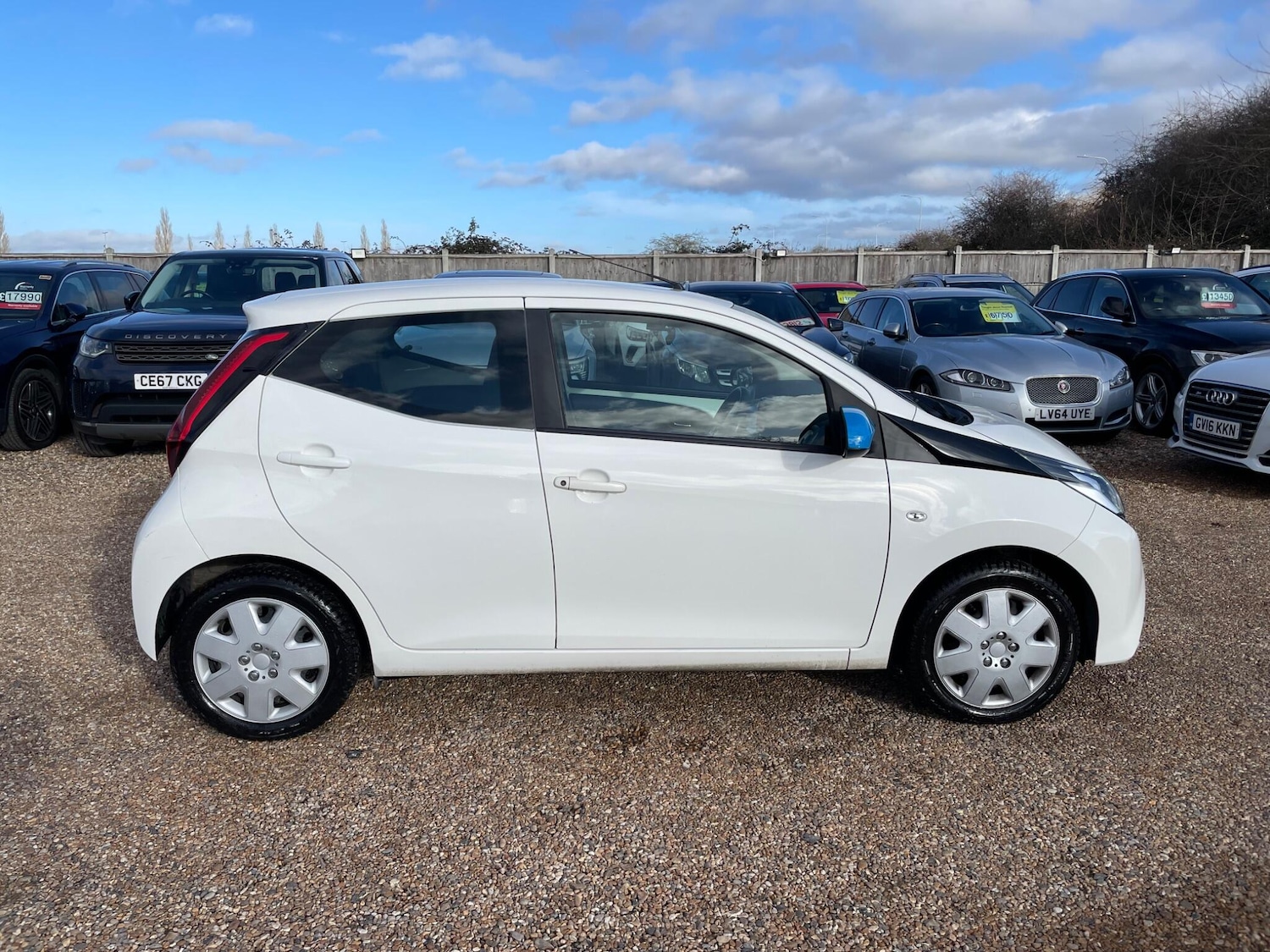 Used Toyota AYGO 2018 for sale - 77501796: Photo 8