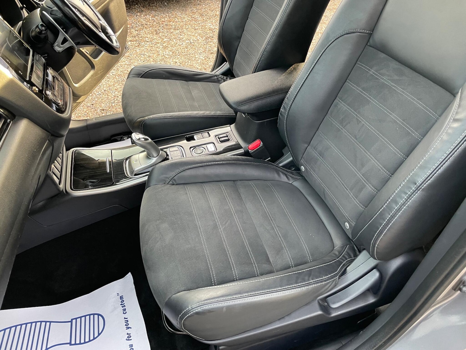 Used Mitsubishi Outlander 2017 for sale - 77882827: Photo 30