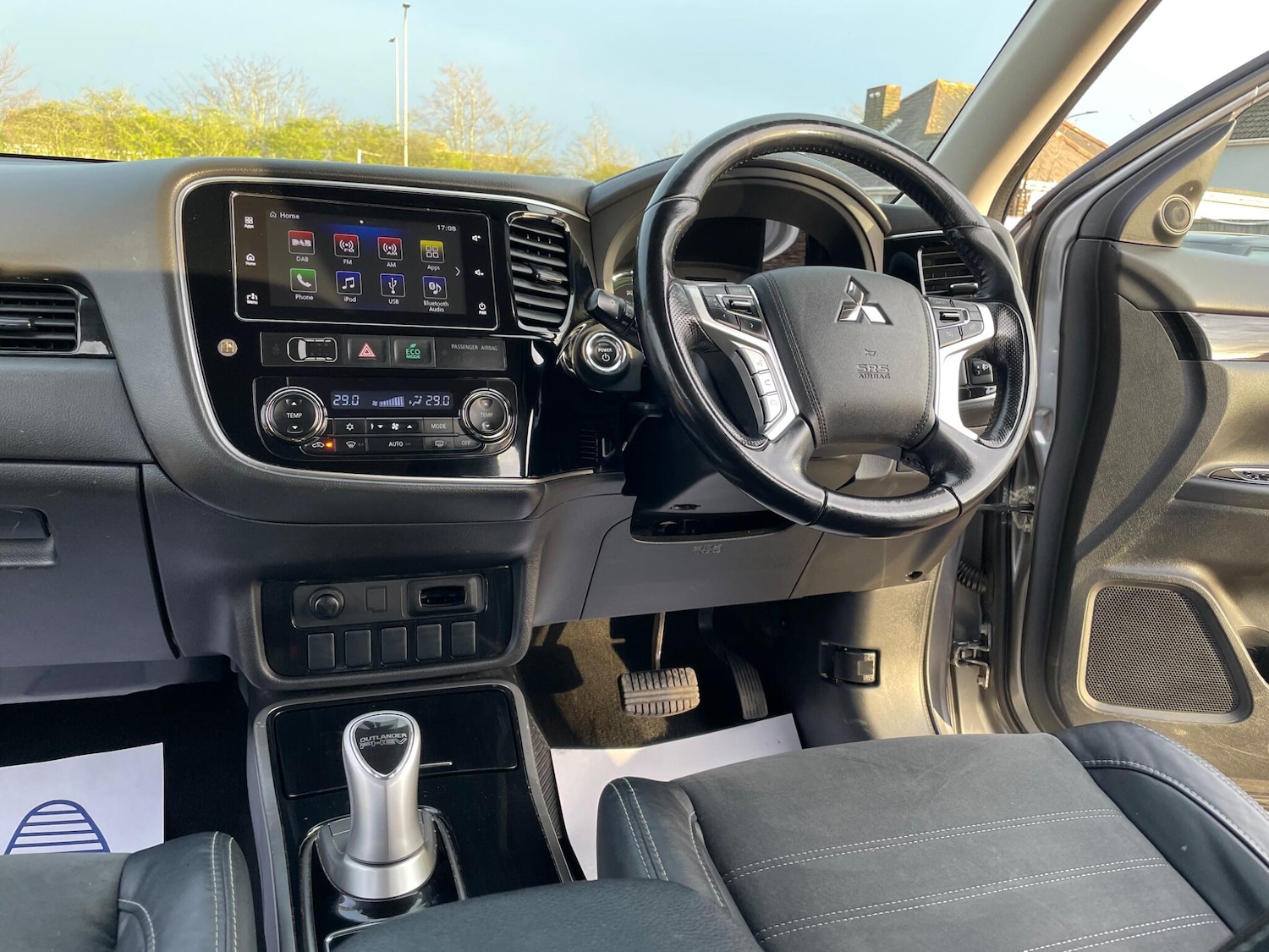 Used Mitsubishi Outlander 2017 for sale - 77882827: Photo 33