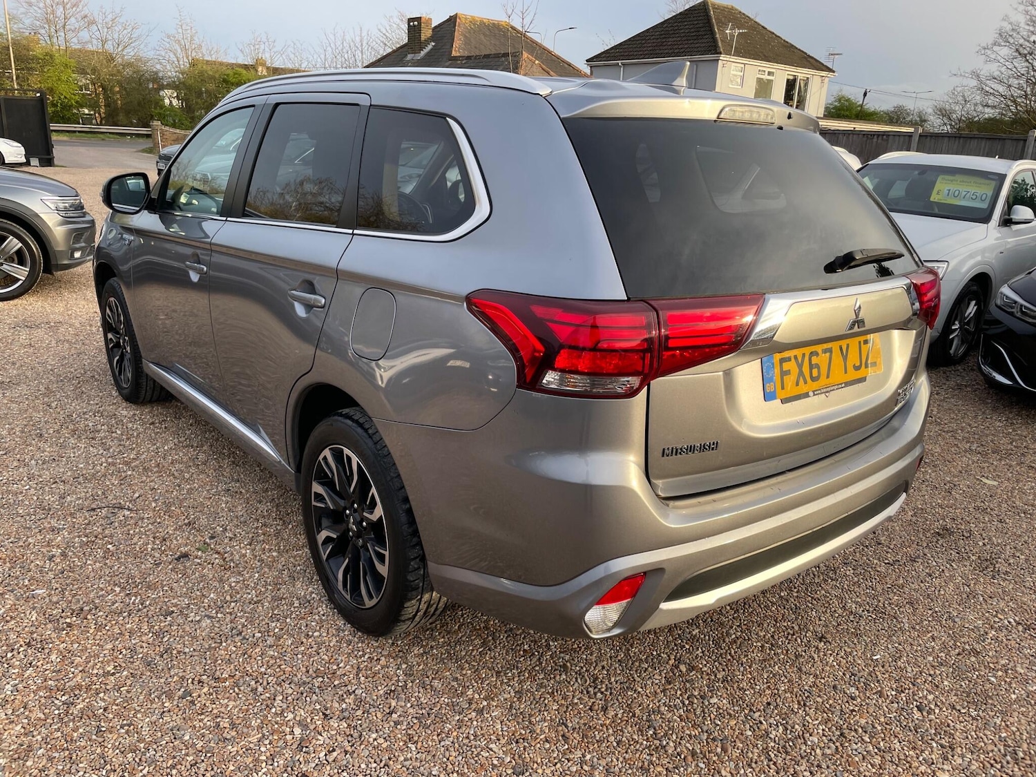 Used Mitsubishi Outlander 2017 for sale - 77882827: Photo 5