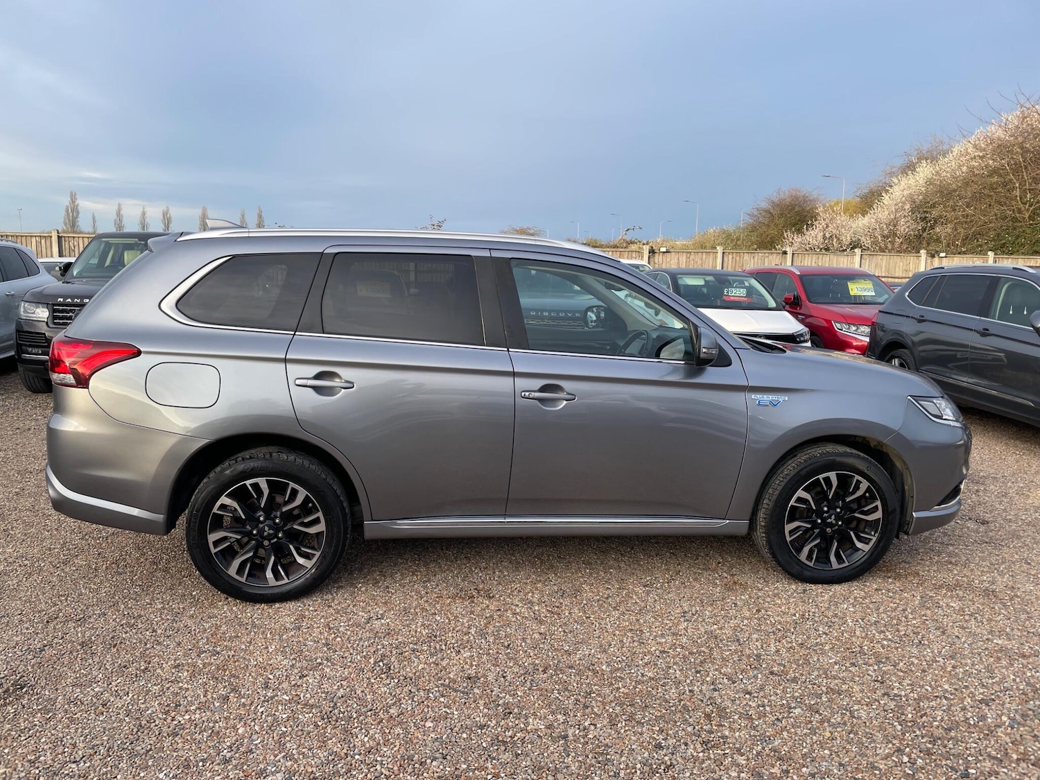 Used Mitsubishi Outlander 2017 for sale - 77882827: Photo 8