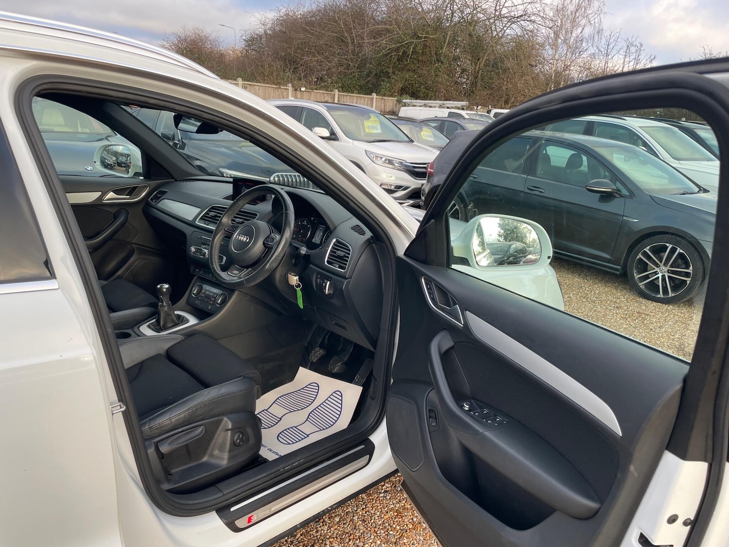 Used Audi Q3 2017 for sale - 78007545: Photo 9