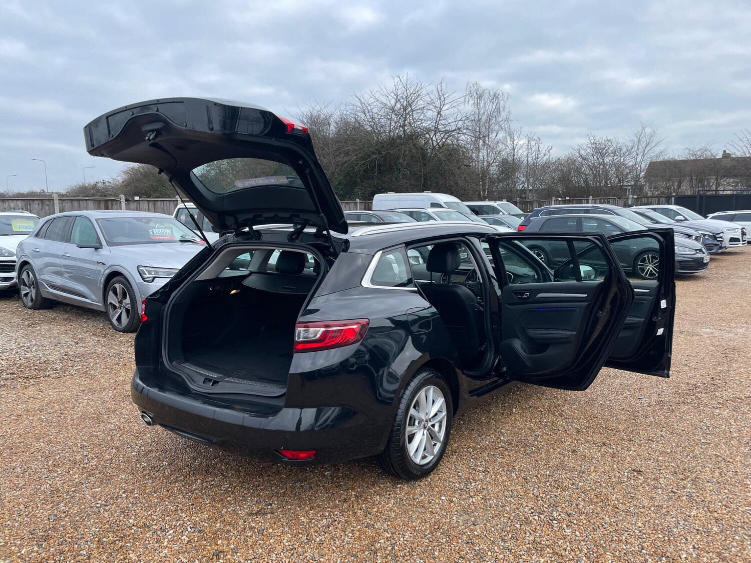 Used Renault Megane 2017 for sale - 77501773: Photo 46