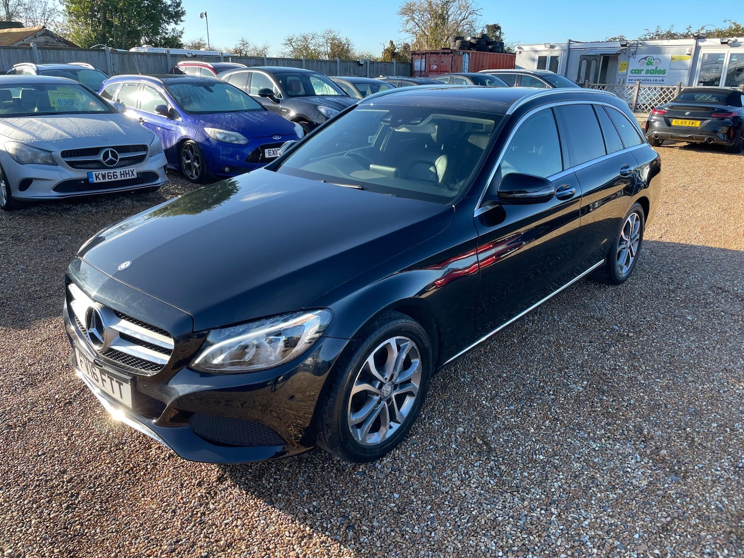 Used Mercedes-Benz C Class 2016 for sale - 77501835: Photo 3