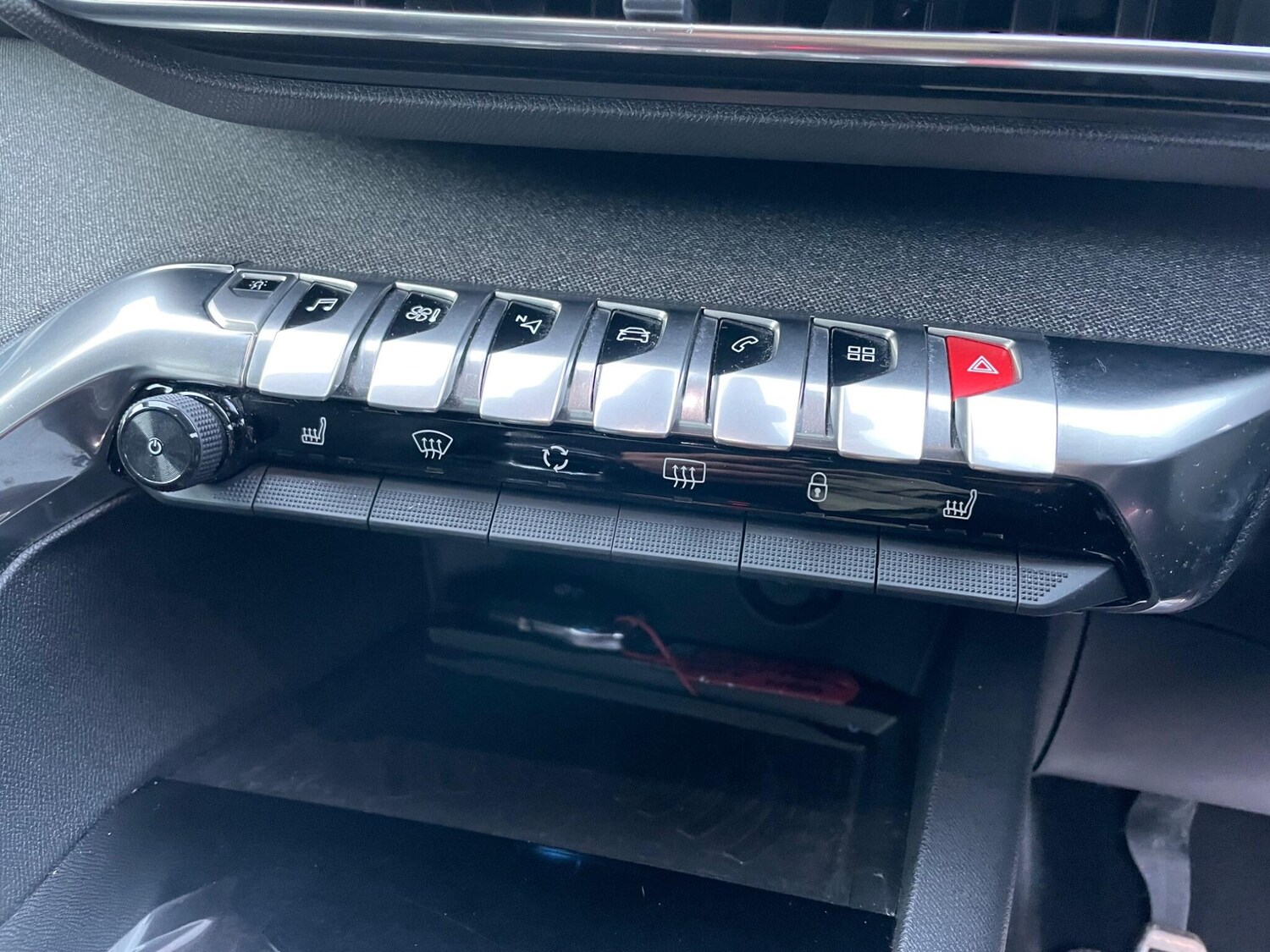 Used Peugeot 3008 2019 for sale - 77501798: Photo 25