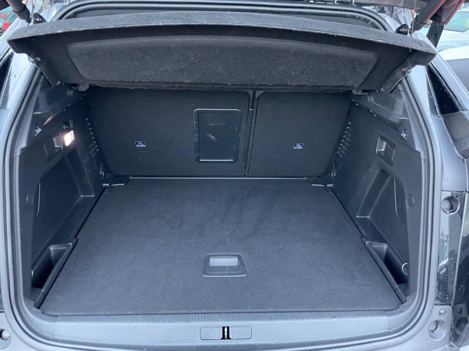 Used Peugeot 3008 2019 for sale - 77501798: Photo 49