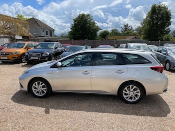 Used Toyota Auris 2018 for sale - 78783584: Photo