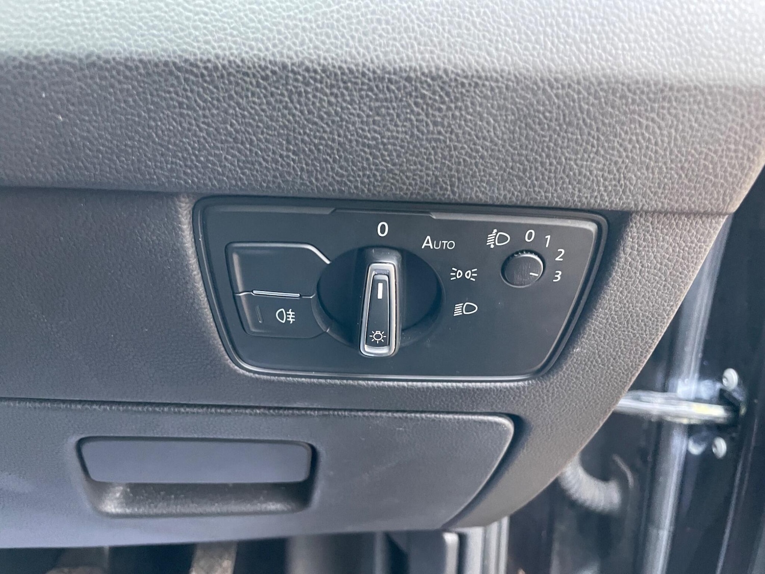 Used Volkswagen Passat 2015 for sale - 77511023: Photo 12