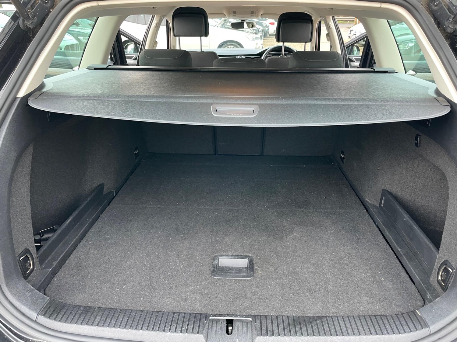 Used Volkswagen Passat 2015 for sale - 77511023: Photo 39