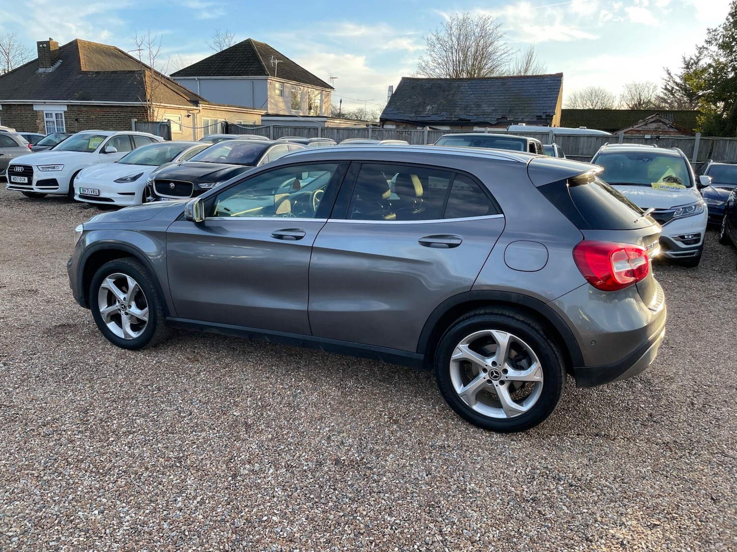 Used Mercedes-Benz GLA 2018 for sale - 77501781: Photo 4