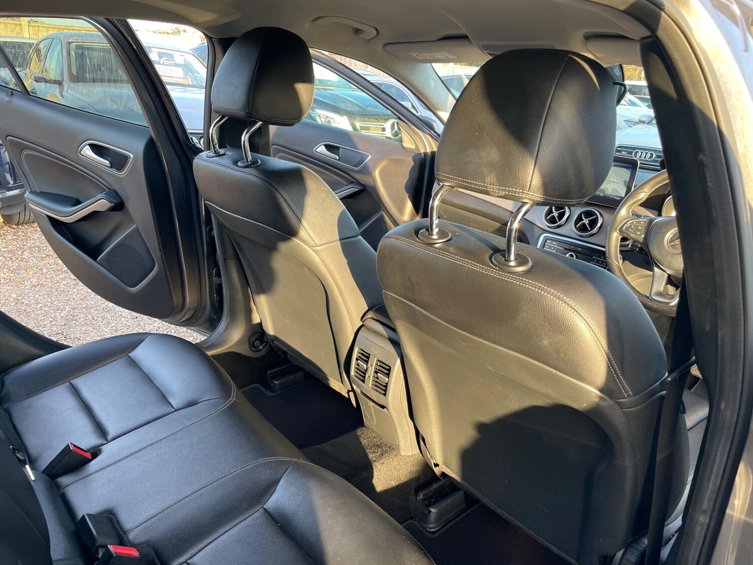 Used Mercedes-Benz GLA 2018 for sale - 77501781: Photo 40