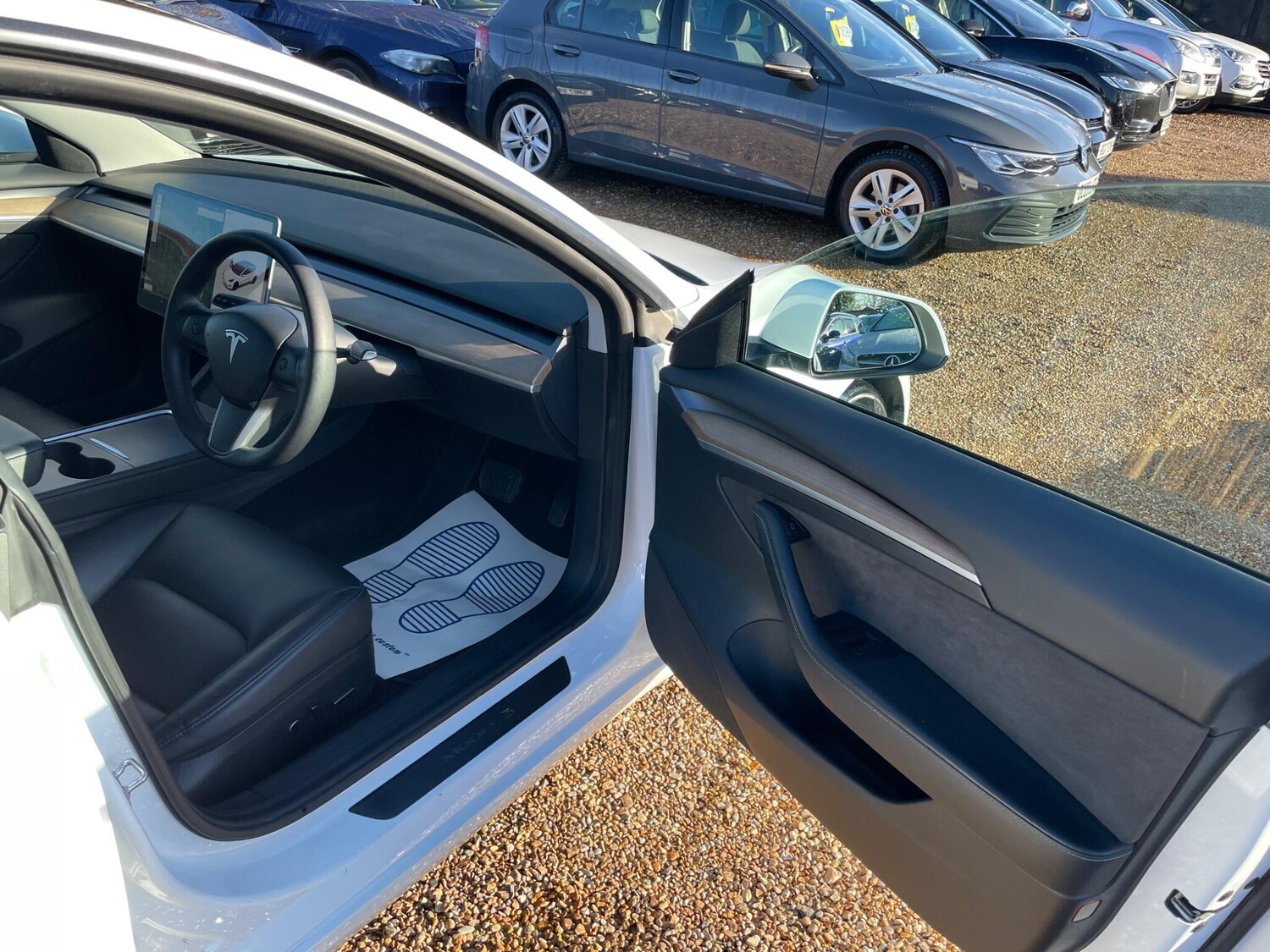 Used Tesla Model 3 2021 for sale - 77501811: Photo 11