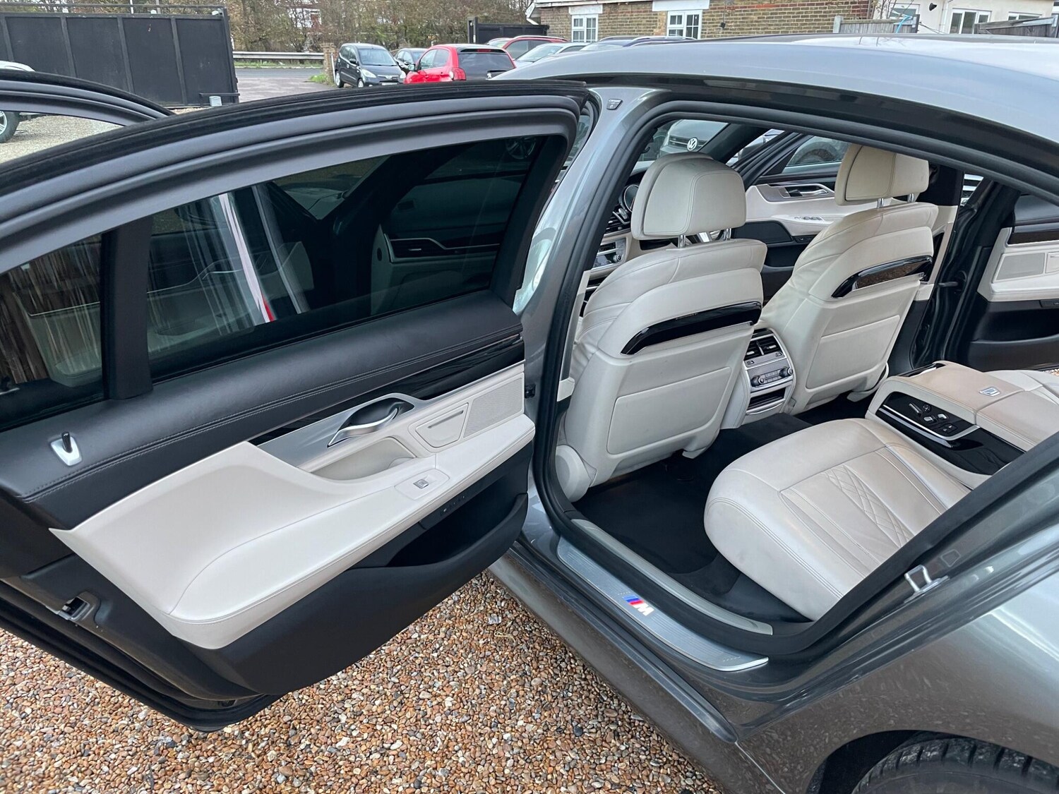 Used BMW 7 Series 2018 for sale - 77501830: Photo 27