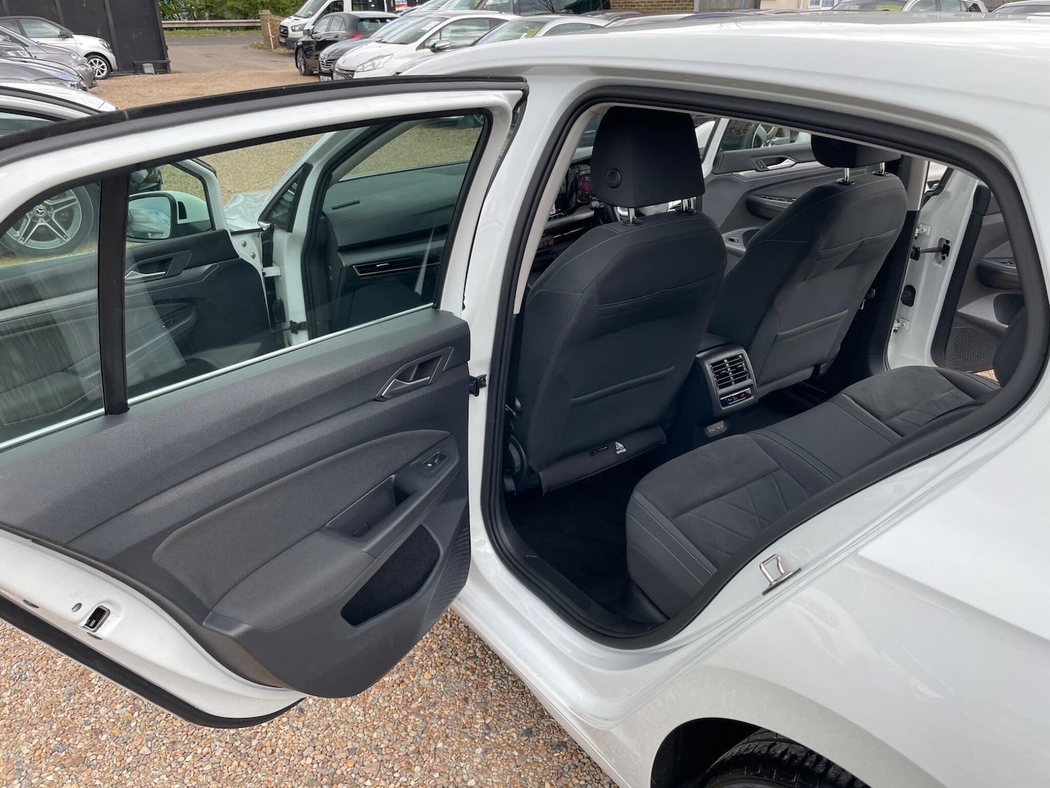 Used Volkswagen Golf 2022 for sale - 78072567: Photo 37