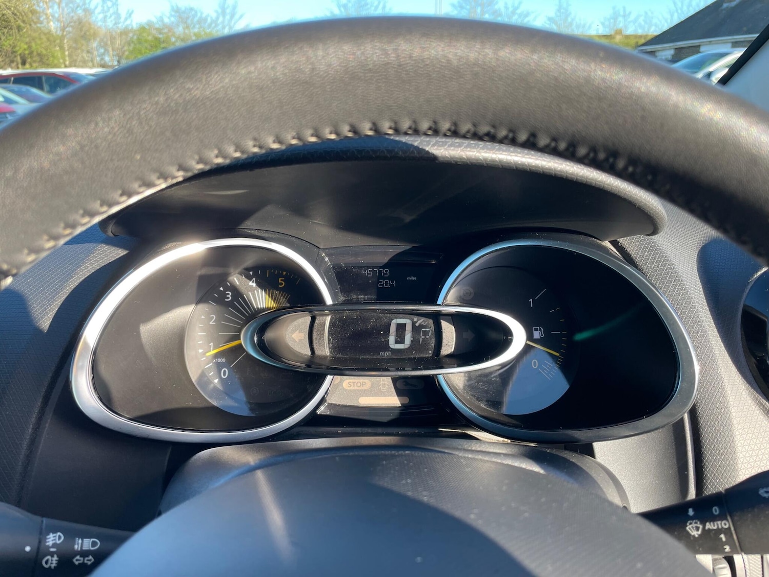 Used Renault Clio for sale - 77925759: Photo 10