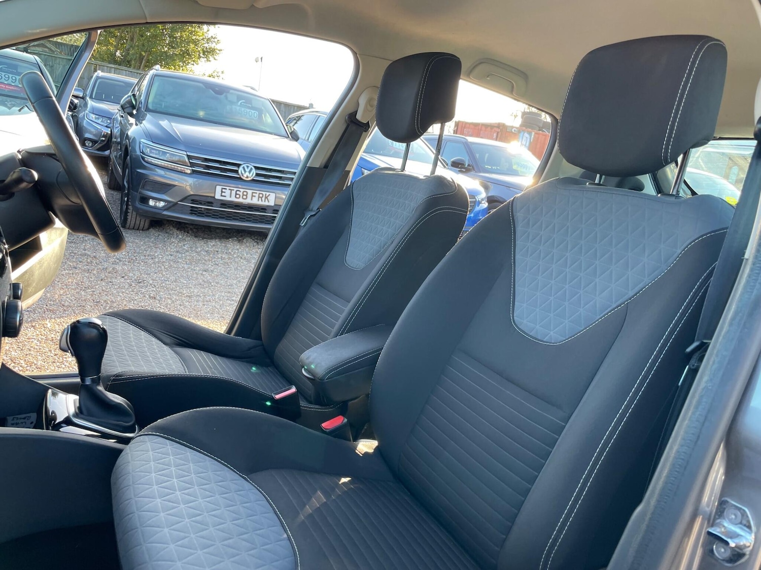 Used Renault Clio for sale - 77925759: Photo 25