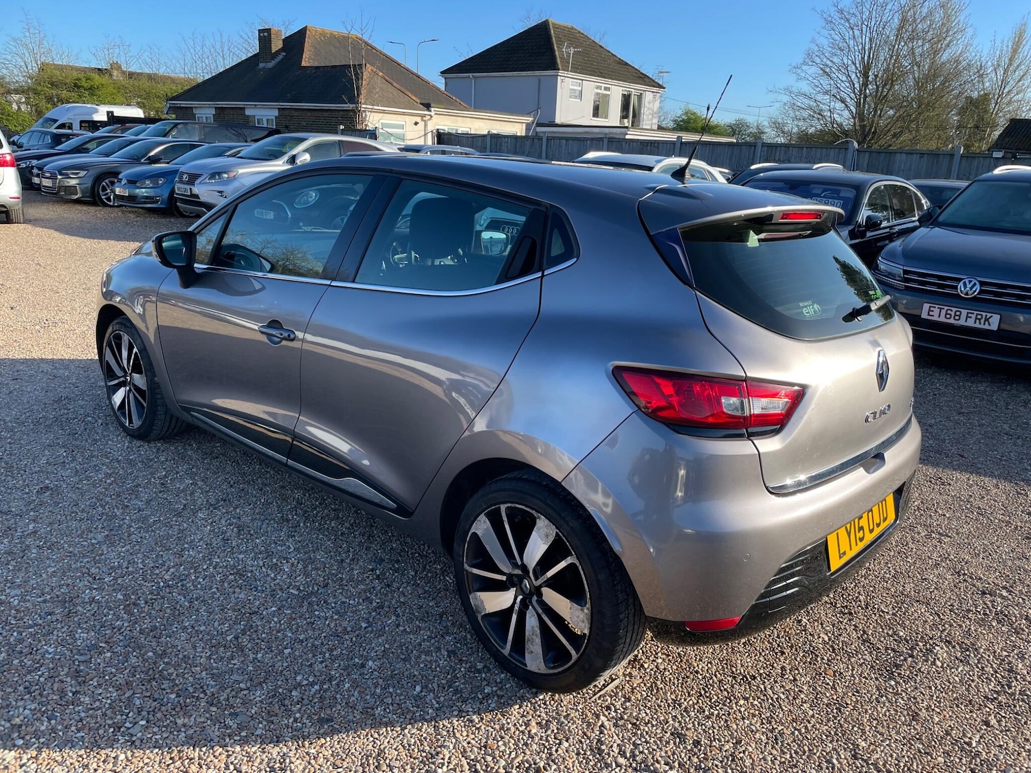 Used Renault Clio for sale - 77925759: Photo 5