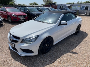 Used Mercedes-Benz E Class 2014 for sale - 78988358: Photo