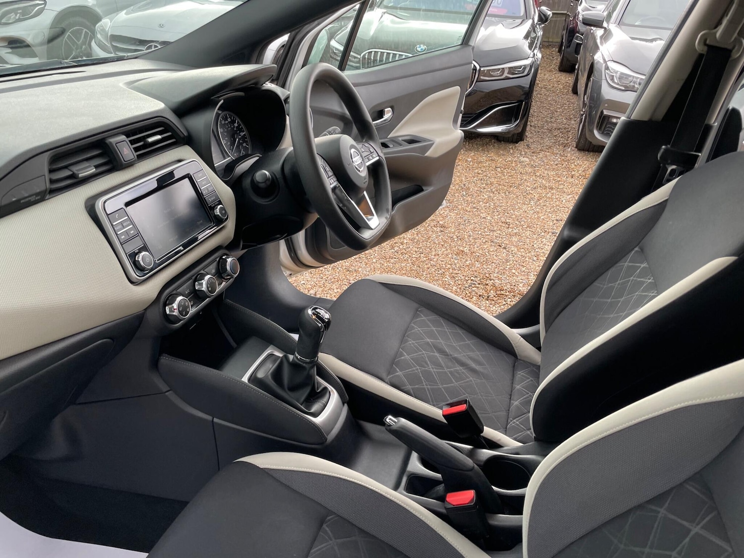 Used Nissan Micra 2017 for sale - 77510538: Photo 26