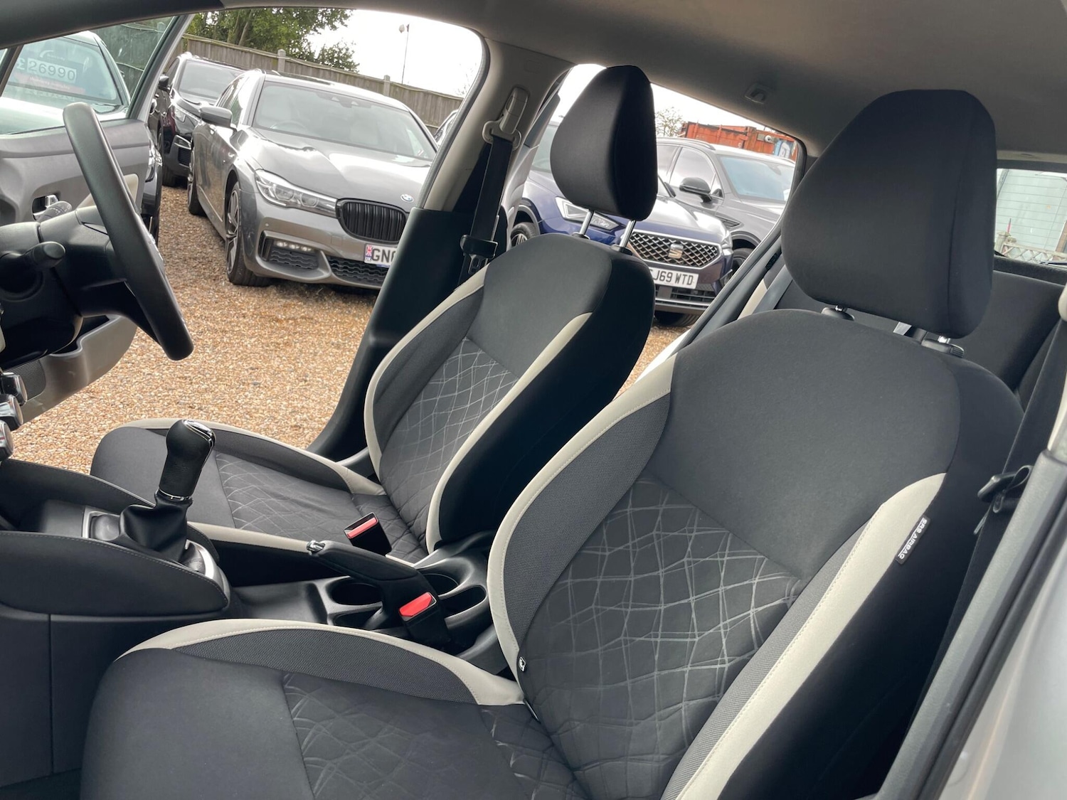 Used Nissan Micra 2017 for sale - 77510538: Photo 29