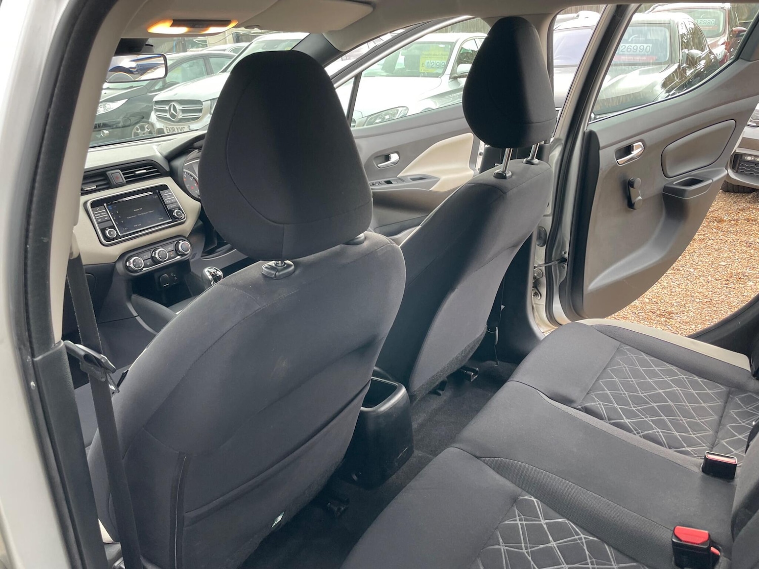 Used Nissan Micra 2017 for sale - 77510538: Photo 34