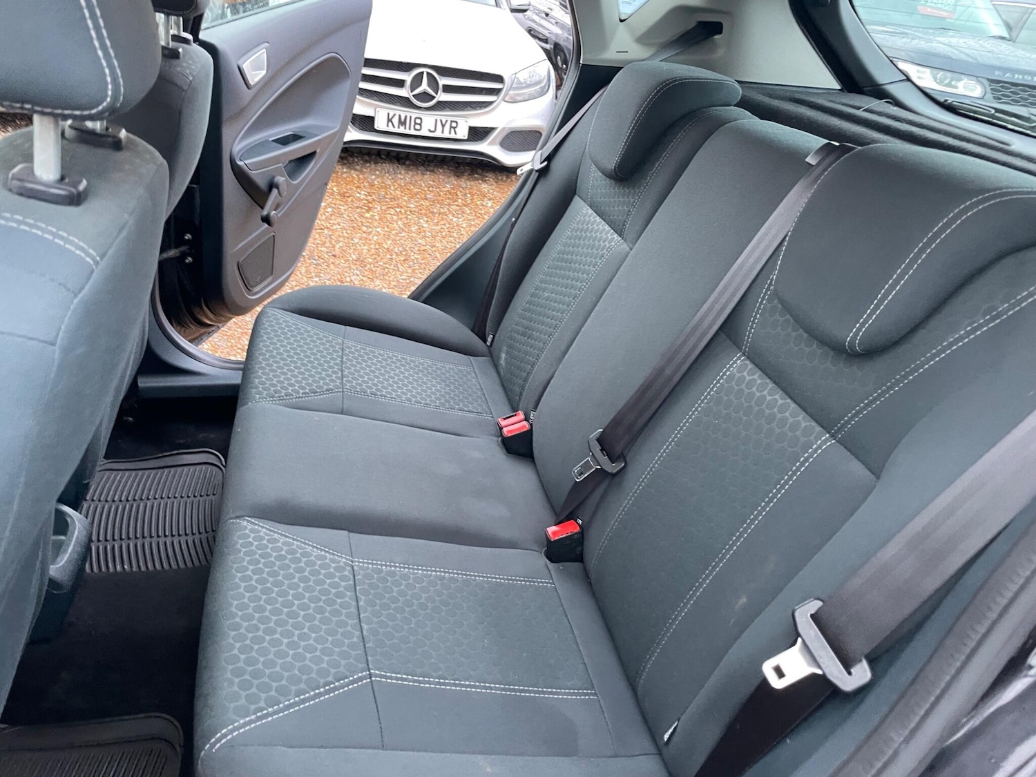 Used Ford Fiesta 2012 for sale - 77501829: Photo 24