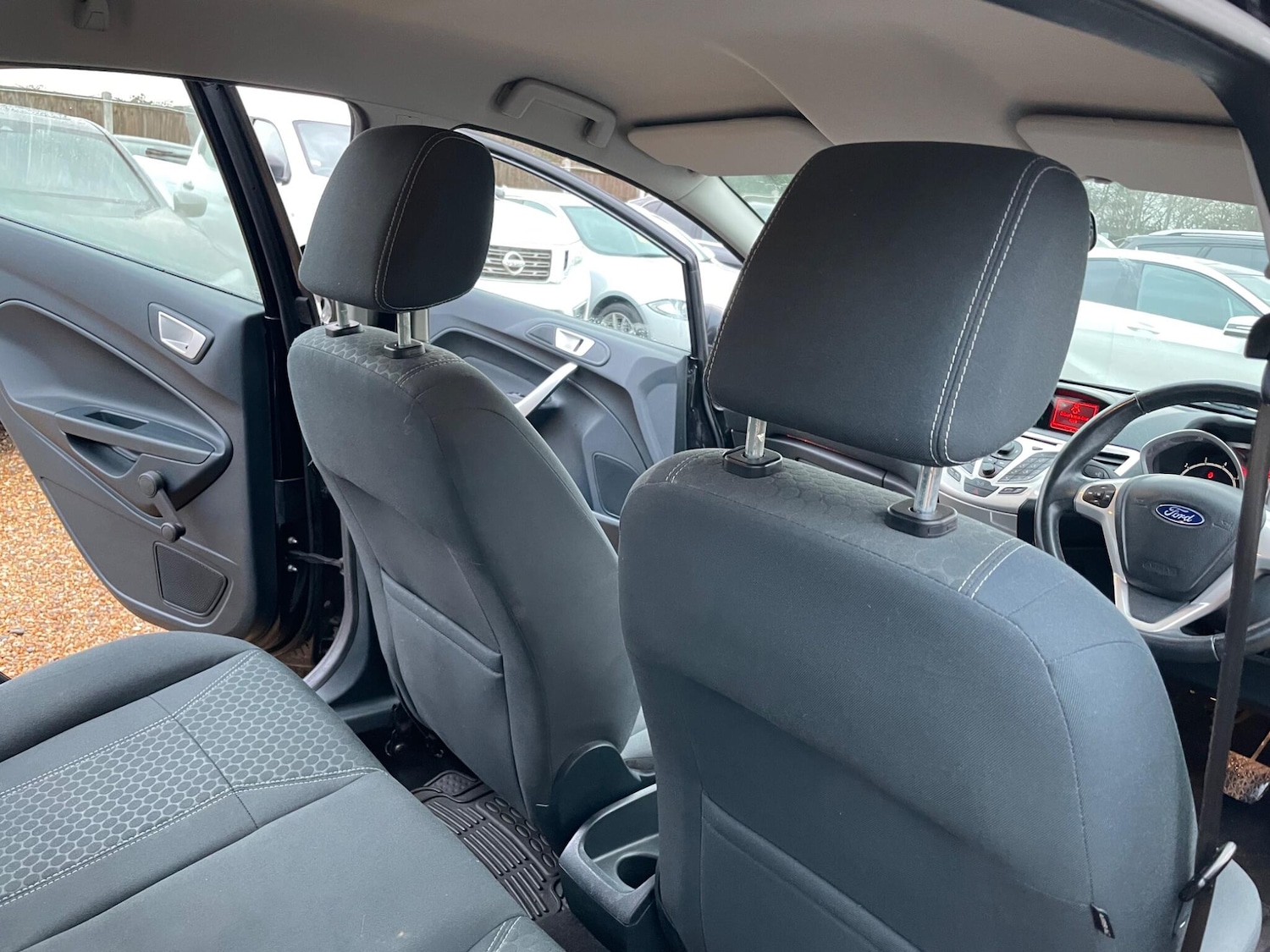 Used Ford Fiesta 2012 for sale - 77501829: Photo 27